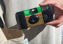 Load image into Gallery viewer, Fujifilm UtsuRundesu Simple Ace (QuickSnap Flash 400 )