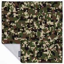 Load image into Gallery viewer, EASY WRAPPER Special Cloth without tapes, buttons, zippers Digital Green Camouflage
