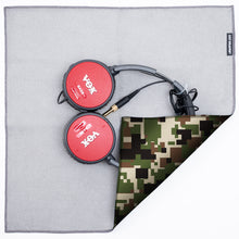 Load image into Gallery viewer, EASY WRAPPER Special Cloth without tapes, buttons, zippers Digital Green Camouflage
